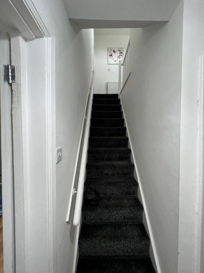 Cosy Home Near Nec, Bhx Bullring & Solihull Birmingam Exterior foto