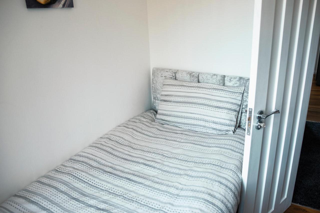 Cosy Home Near Nec, Bhx Bullring & Solihull Birmingam Exterior foto