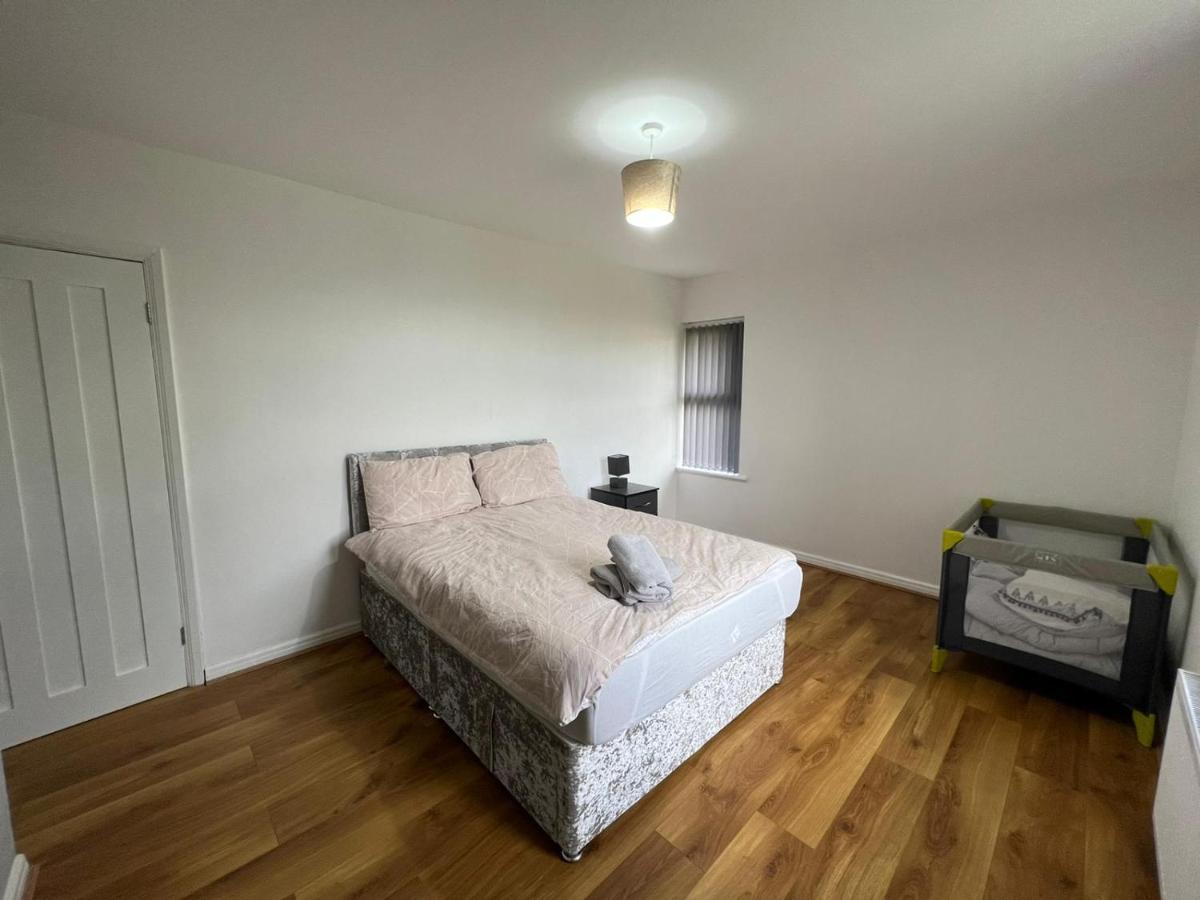 Cosy Home Near Nec, Bhx Bullring & Solihull Birmingam Exterior foto